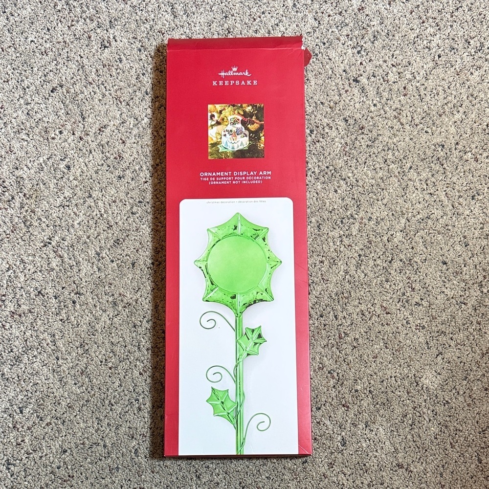 Hallmark Keepsake Ornament Display Arm - Green Leaf Design NIB